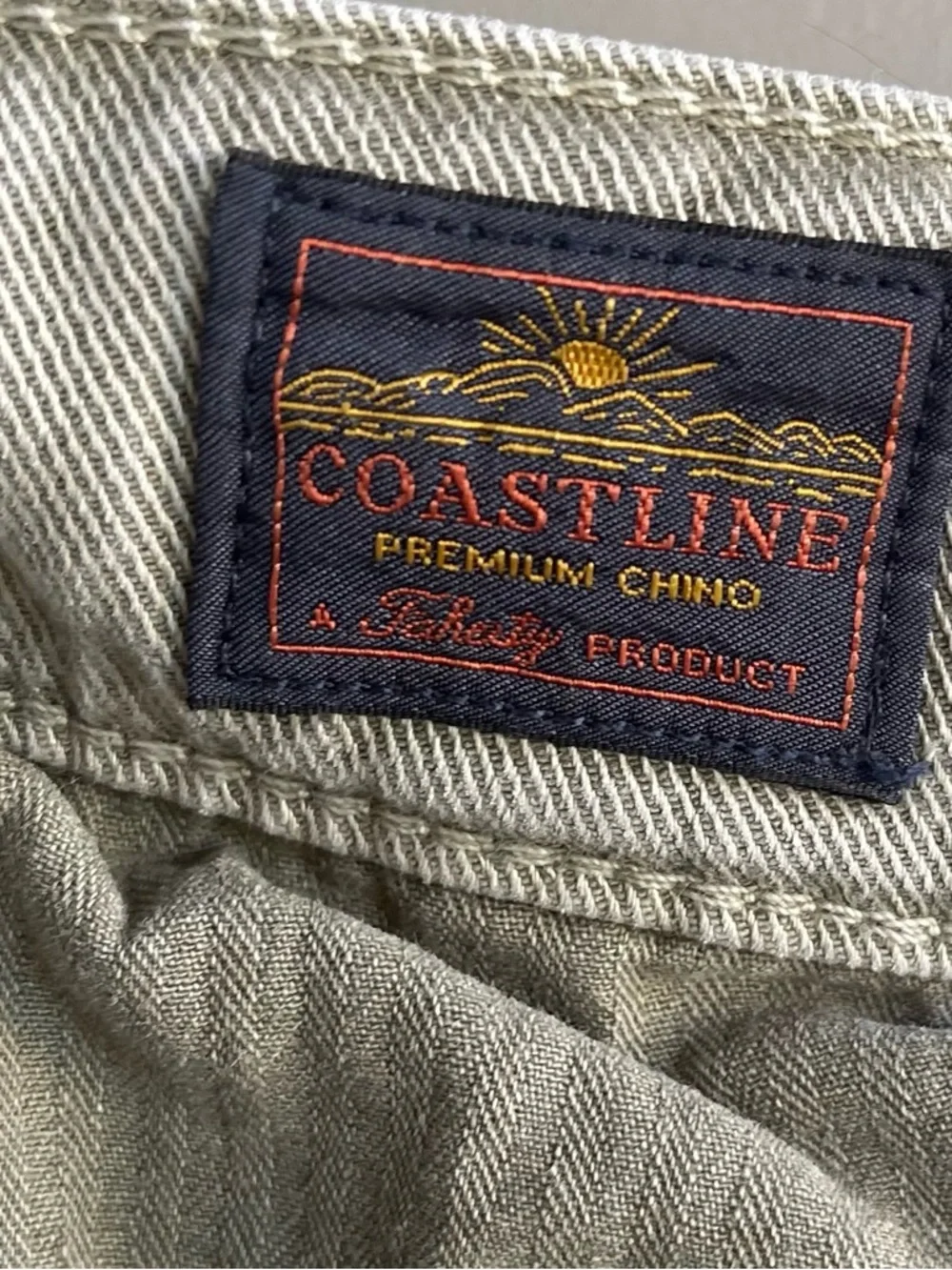 Faherty Olive Drab Tencel / Cotton Classic Men's Chino Shorts size 32